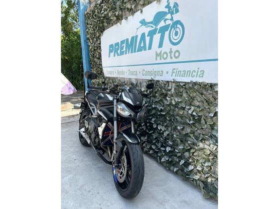 TRIUMPH STREET TRIPLE 765 RS TRIUMPH STREET TRIPLE 765 RS